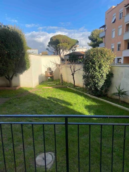 Casa Vento Marino Lejlighed Livorno Eksteriør billede